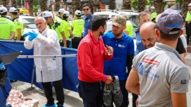 Otomobilin çarptığı genç metrelerce havaya uçtu