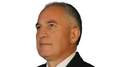 Özalp; "Dünya Veteriner Hekimler Günü'nü Kutluyorum"