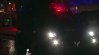 95 yaşındaki annesini bıçakla rehin aldı