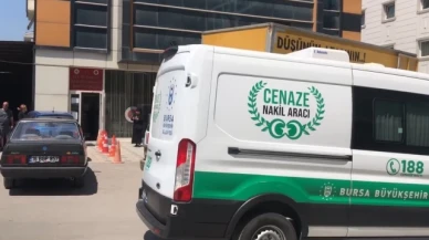 Cani baba, kahvaltı sofrasında 3 çocuğunu öldürmüş