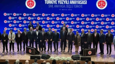 Cumhurbaşkanı Erdoğan: "Çerçevesini darbecilerin çizdiği sorunlu anayasa ile yola devam edemeyiz"