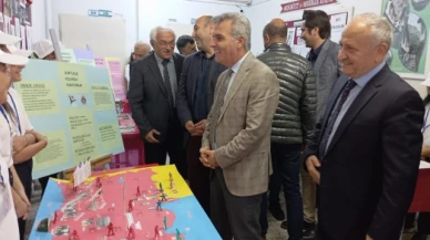 Davu; "Cumhuriyet Ortaokulu Bilime İz Bıraktı"
