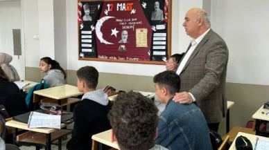 Gültekin, Öğrenciler İle Buluştu