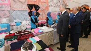 Hayır Çarşısı Dualarla Açıldı