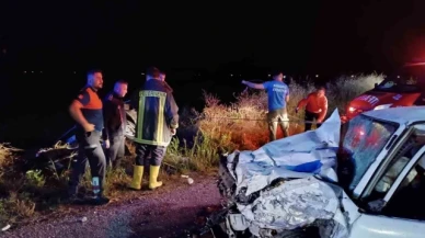 İki otomobil çarpıştı: 2 ölü, 2 yaralı