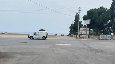 Motosiklet kamyonetin altına girdi: 1 ölü, 1 yaralı