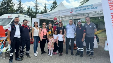 Sağlık Personeli Bahar Şenliklerinde Stant Açtı