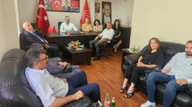 AK Parti heyetinden MHP ve CHP'ye bayram ziyareti