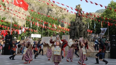 Amasya’da Festivalin Resmi Açılış Töreni Gerçekleştirildi