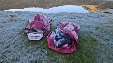Aynı gün iki mevsimi birden yaşadılar...Tişört ile çıktı, kar montuyla geri döndü