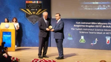 Bakan Kacır: "Havacılıkta ve savunma sanayinde elde ettiğimiz kazanımlar dünya tarafından dikkatle takip ediliyor"
