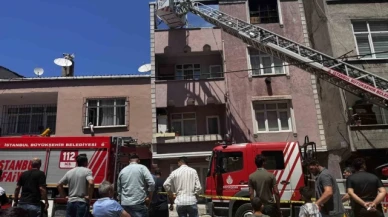 Binanın çatısında tadilat esnasında yangın çıktı