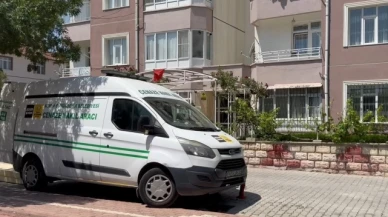 Genç kadın apartman bahçesinde ölü bulundu