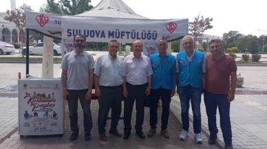 Kaya, Kurban Bağış Stantını Ziyaret Etti