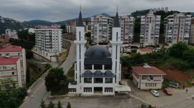 Kiliseye benzetildiği için inşaatı duran cami 18 yıl sonra bitirildi