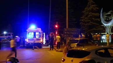 Otomobilin motosiklete çaptığı feci kaza kamerada: 2 ölü