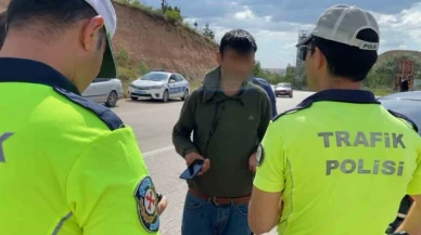 Üçüncü kez alkollü, ikinci kez ehliyetsiz yakalandı, "Başka bir ceza yazın" dedi