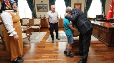 Vali Doruk, şehit ailesini makamında ağırladı
