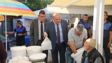Belediye Başkan Yardımcılarından Pazar ziyareti