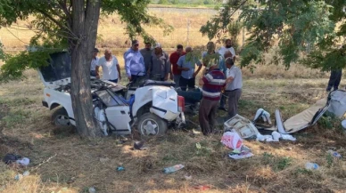 İki otomobil çarpıştı: 1 ölü, 1 yaralı