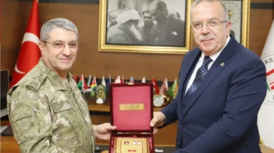 Kara Kuvvetleri Komutanı İade-i Ziyaret Gerçekleştirdi