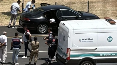 Park halindeki otomobilde bir kişi ölü bulundu