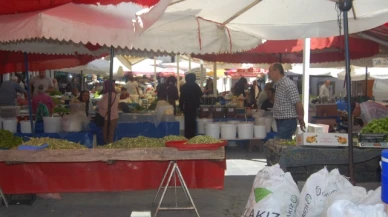 Pazarda fiyatlar düşmeye devam ediyor