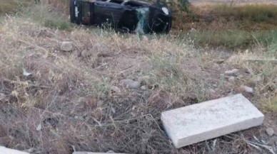 Şarampole devrilen hafif ticari araçta 7 kişi yaralandı