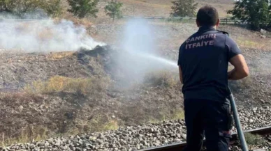 Trenden çıkan kıvılcım yangına sebep oldu