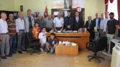 Taşova'da bir köy 12 yıl sonra yeniden belde oldu