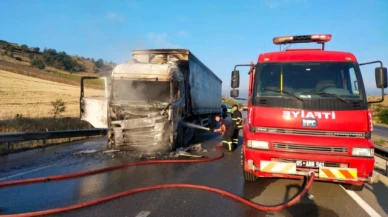 Çevre Yolunda Tır Yangını