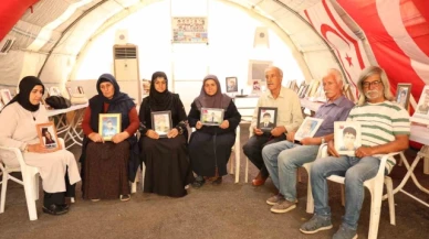 Evlat nöbetindeki babadan oğluna sitem: "Elindeki kalemi aldılar, kalem yerine silah verdiler. Kime karşı, bana karşı"