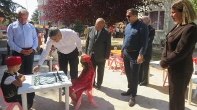 Karaaslan, Okul Öncesi Çocuk Şenliği Programına Katıldı