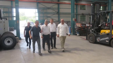 Karaaslan, OSB'deki firmaların üretim tesislerini ziyaret etti