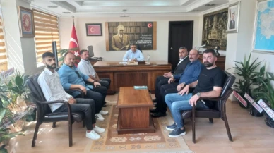 Karaöz ve Yönetimi Kaymakam Karaaslan'ı ziyaret etti
