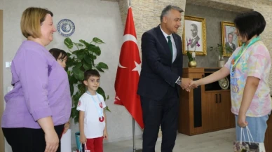 Katipoğlu, başarılı sporcuları ağırladı