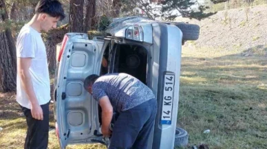 Otomobil yoldan çıkarak takla attı: 1 ölü, 2 yaralı