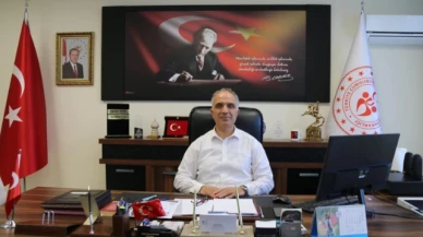 Öztürk, üniversiteyi kazanan gençleri tebrik etti