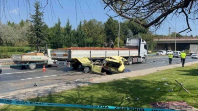 Tofaş ikiye bölündü: 1 ölü, 1'i ağır 3 yaralı
