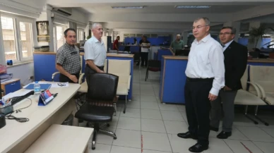 Vali Doruk İl Defterdarlığını Ziyaret Etti