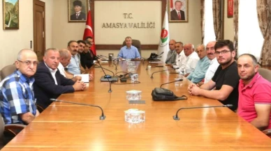 Vali Doruk Muhtarlarla Bir Araya Geldi