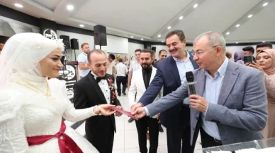 Vali Doruk ve Vekil İpek Nikah Şahidi Oldu