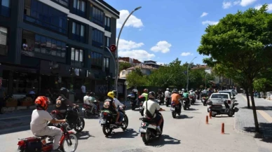 Vezirköprü'de motosiklet tutkunları bir araya geldi