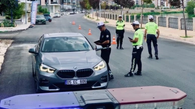 Amasya polisinden emniyet kemeri ve kask denetimi