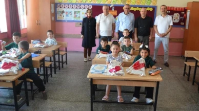 Dayıoğlu'ndan 1'inci sınıf öğrencilerine kırtasiye seti
