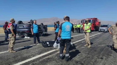 Feci kaza: 2 ölü, 4 yaralı