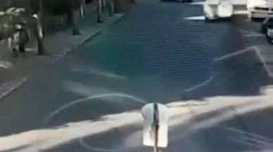 Genç sürücüyü hayattan koparan kaza anı kamerada