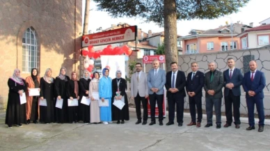 Gümüşhacıköy’de Diyanet Gençlik Merkezi dualarla açıldı