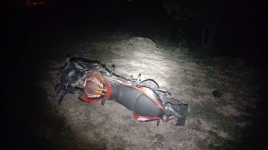 Kontrolden çıkan motosiklet devrildi: 2 yaralı