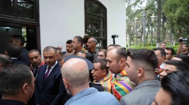 MHP Genel Sekreteri İsmet Büyükataman Ertuğrul Gazi Türbesi'ne alınmayınca arbede yaşandı